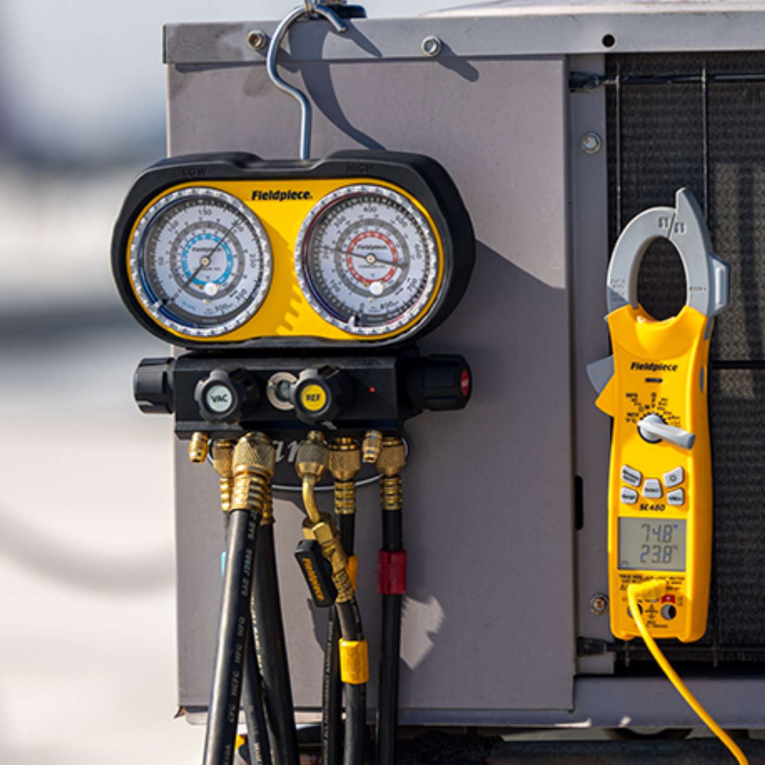 Fieldpiece 4 Port Analogue Manifold Gauge